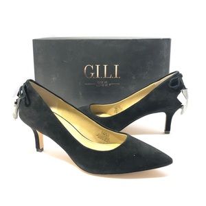NIB G.I.L.I. Suede heels w/ tassels & bow